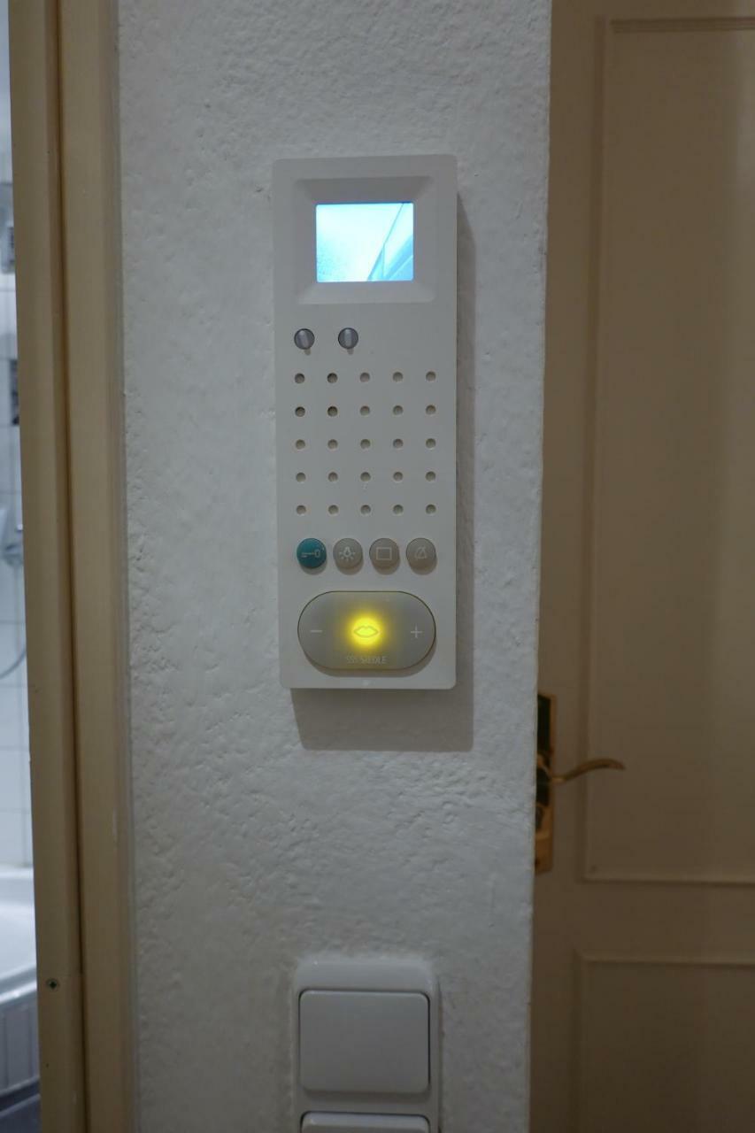 1 Zimmer Wohnung Mit Der Terrasse In Der Innenstadt Wiesbaden Eksteriør bilde